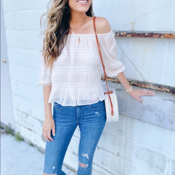 NWT Express Off the Shoulder Top XS - Picture 2 of 8